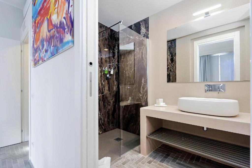 Della Croce Rooms Rome Exterior photo
